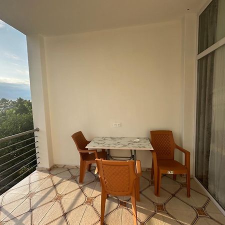 Marina Kvariati Exterior foto